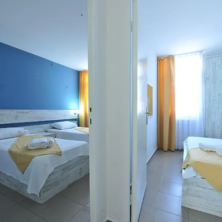 Resort Afytos Tatil Koyu Akcay (Edremit)